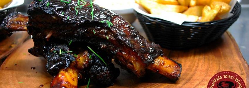 Buffalo Ribs & Wings Lounge & Grill