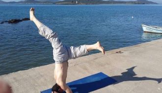 Yoga for neck and shoulders يوغا للرقبة والأكتاف