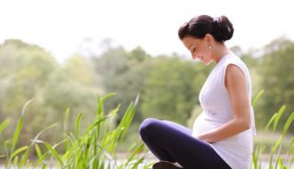 دورة علاج فيزيائي للسيدات خلال الحمل وبعد الولادة