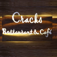Cracks Restaurant & Cafe