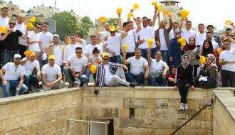 الاسلامي الفلسطيني ينفذ يوما تطوعيا في مدينة الخليل