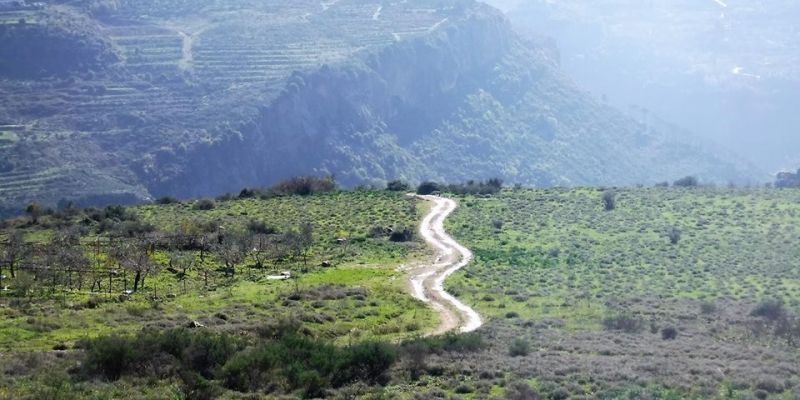 Mazraat Chouf Hike VT
