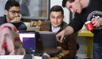 لقاءات البرمجة للجميع في رام الله !Coding 4 Everyone - Ramallah