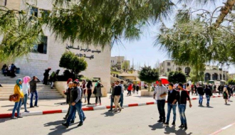 أحاديث كثيرة: السنة الجامعية الأولى