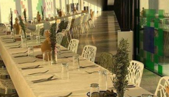 Edible Wild Plants Table طاولة أكلات شعبية من النباتات البرية