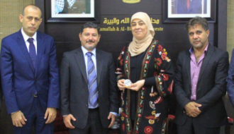 وفد من المشرق للتأمين يلتقي محافظ رام الله والبيرة لاطلاعها على خطة الشركة لرفع مشاركتها المجتمعية