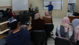 بالشراكة مع جامعة النجاح... الحديقة التكنولوجية تختتم اولى مراحل مخيم الواقع الافتراضي