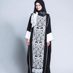 عباية مسكرة